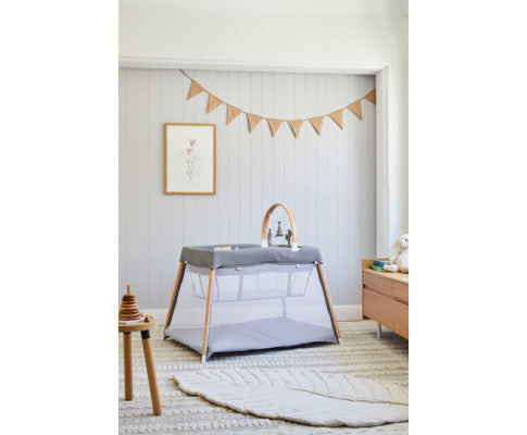 Zuri Timber Travel Cot - Natural